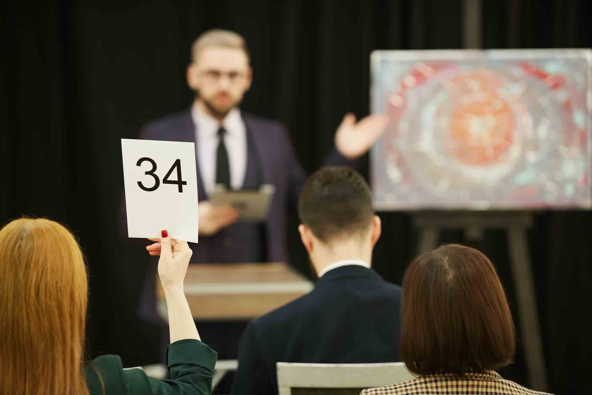 Kunst verkopen bieding veilinghuis